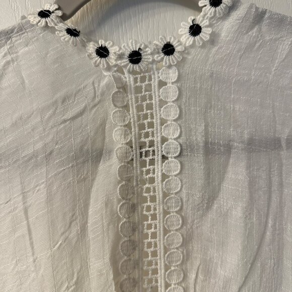 Janice Apparel NWT White Crochet Embroidered Daisy Flower Kimono Cover Up Viscos - Picture 6 of 8